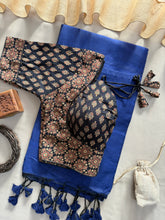 Nevy Blue Handloom Cotton Saree With Black Ajrakh Print Redy Made Blouse